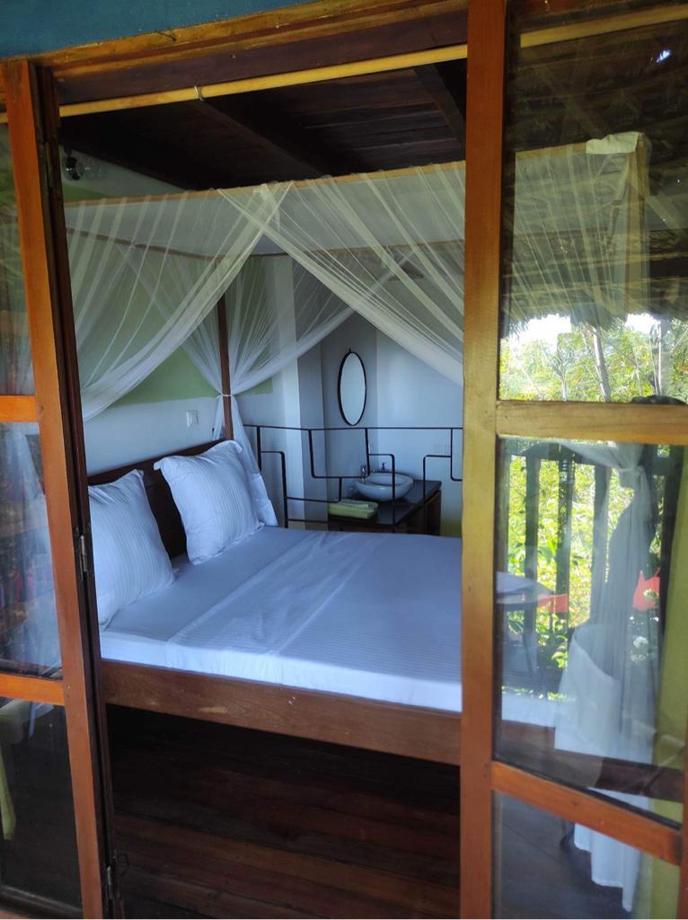 http://www.moemoealodge.com/wp-content/uploads/2023/06/Chambre-climatisee-1.jpg